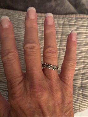 James Avery Floral Daisy Ring in Silver